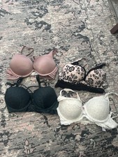 Women’s lace floral Bra