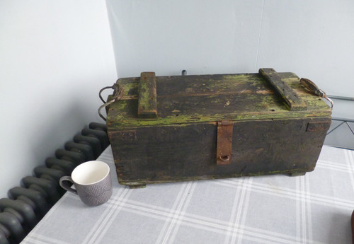 Ww2 dated 1940 wooden ammo - ww2,
