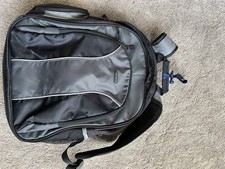 Men’s Targus black backpack, good strong quality laptop bag, unisex 19x15x5 inch