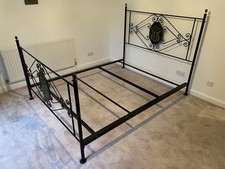 Elegant Shabby Chic French Style Vintage Iron Bed Frame - King Size