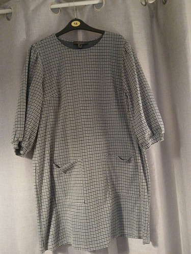 Dogtooth dress with - dogtooth,