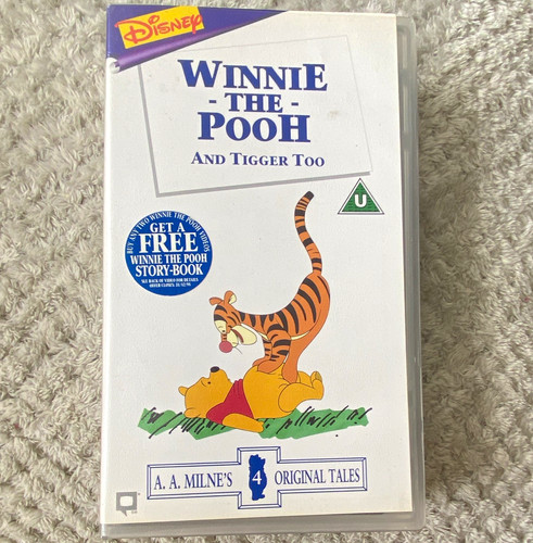Disney winnie the pooh and - winnie,