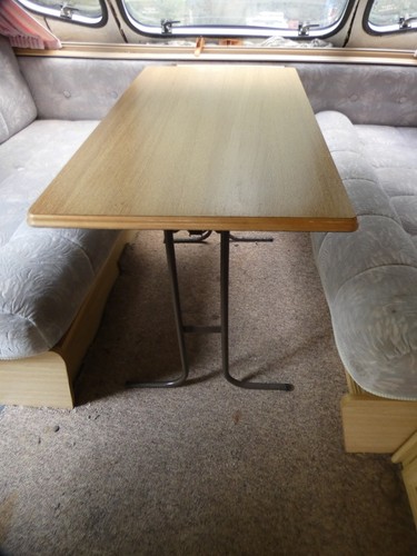 Caravan free standing - , table