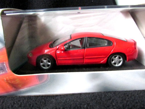 Cararama dodge intrepid - 1:43,