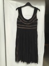 Scarlett Nite Black and beige