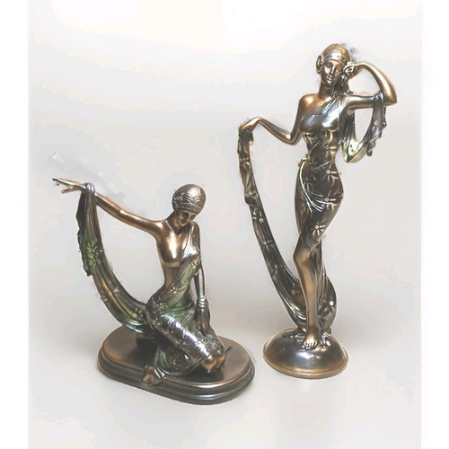 Art deco and 12 women - x, 12"