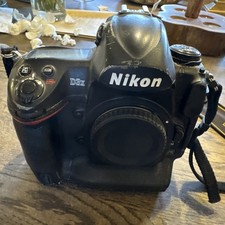 Nikon D3X 24.5 MP Digital SLR Camera - Black (Body only)
