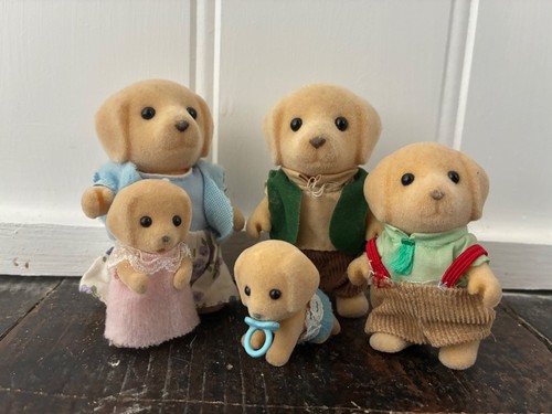 Sylvanian families golden - families,