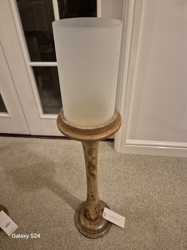 Laura ashley wood - laura,