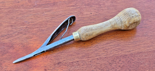 Antique 1900s brown patented - brown's,