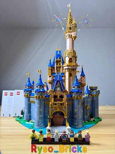 Lego 43222 disney castle used - lego,