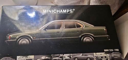 Minichamps bmw 535i 1988 - 1988, 1:18