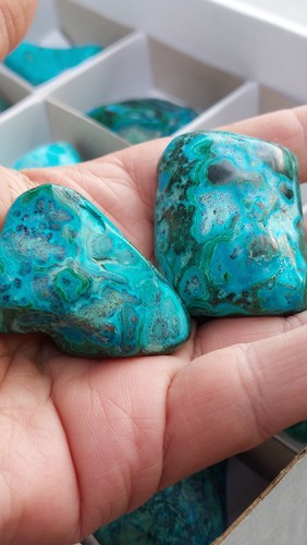Natural malachite with