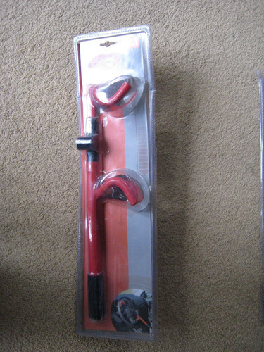 Steering wheel lock - 80's,