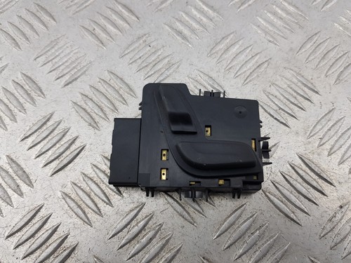 Mercedes class seat - mercedes,