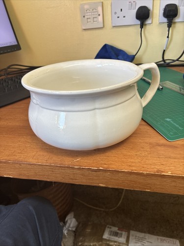 Antique white chamber pot - white,