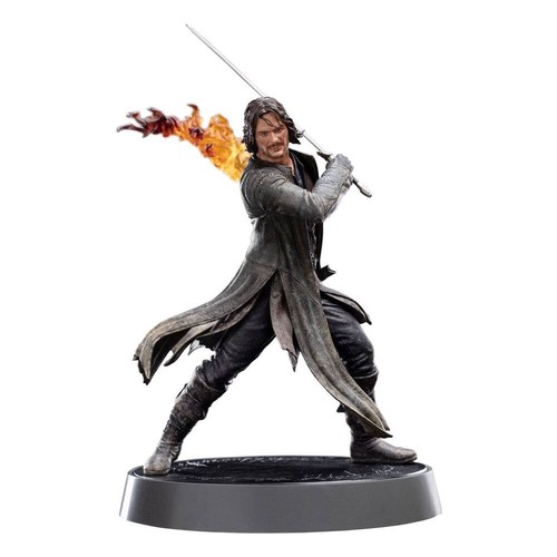 The lord rings figures - the,