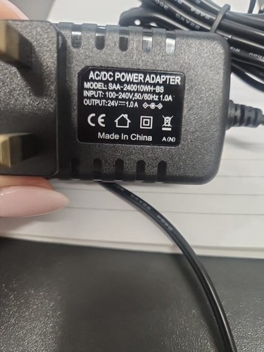 Adapter model saa 2400 - ac/dc,