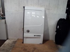 VAUXHALL VIVARO 2015 MK2 RIGHT REAR DOOR NO WINDOW 93455844 SEE PICS 10U WHITE