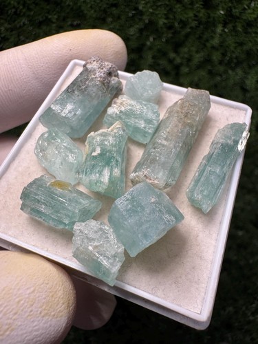 Rare aquamarine lot 10 - lot,