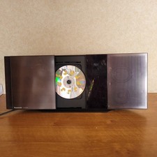 Panasonic SC-HC397 •