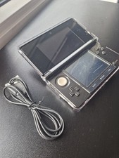 Nintendo 3DS Handheld Console  Cosmo Black READ DESCRIPTION