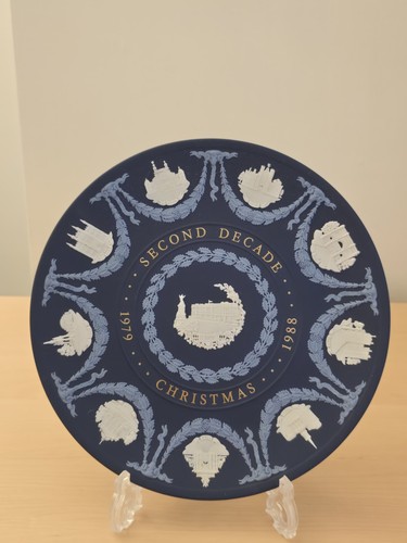 Wedgwood jasperware portland - wedgwood,