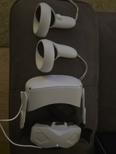 Oculus Meta Quest 2 Virtual Reality Headset 128GB with Controllers White