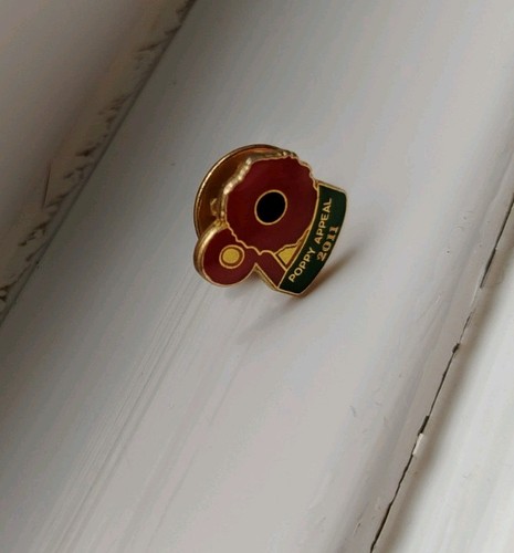 Rare 2011 poppy - *rare*, poppy¹