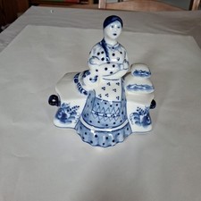 Gzhel Russian Blue And White Pottery Trinket Dish And Cover With Lady And Cat