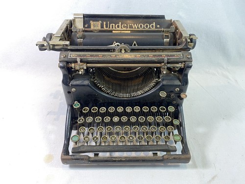 Underwood model typewriter - model, 5