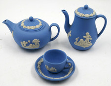 WEDGWOOD JASPERWARE MINIATURE