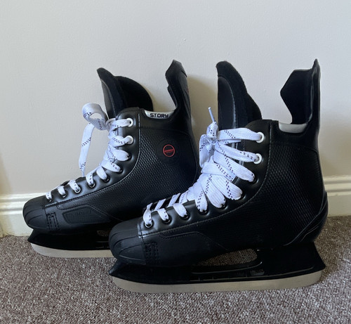 Story spark ice hockey - spark,