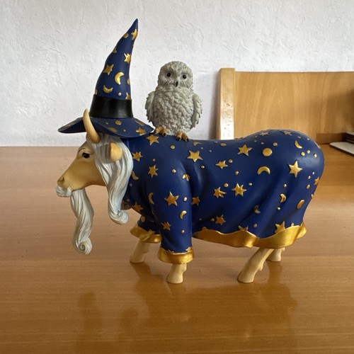 Cow parade moolin the - the, wizard