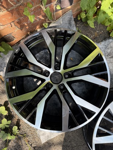 Genuine santiago - vw, 19”