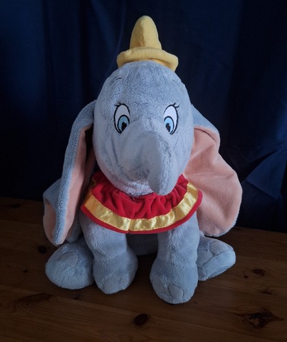 Vintage disney store - disney, dumbo