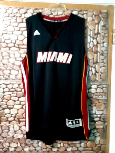 Nwt miami heat - nwt!,