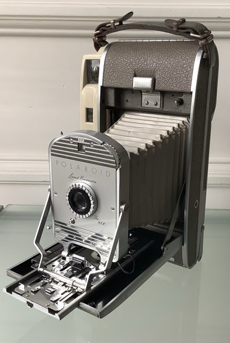 Polaroid land camera 800 - land,