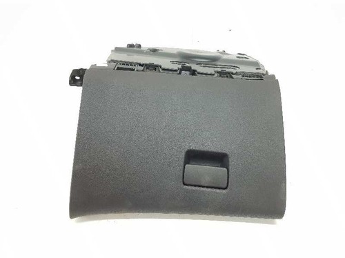 13313192 glove compartment