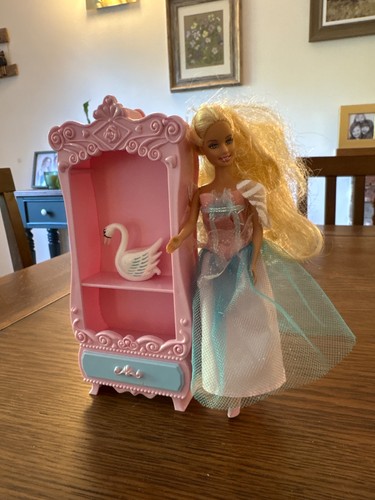 Barbie mini kingdom swan - mini,