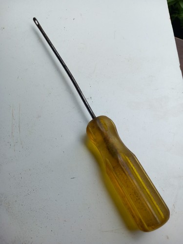 Hgv tyre plugging tool - tyre,