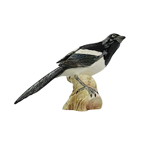 Beswick bird 2305 magpie - bird,,