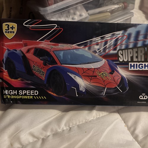 Car - r/c,