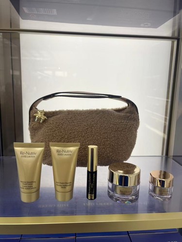 Estee lauder nuritv gift - lauder,