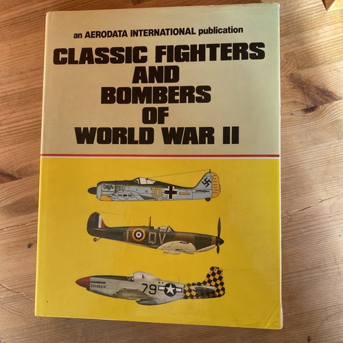 Classic fighters and bombers - classic,