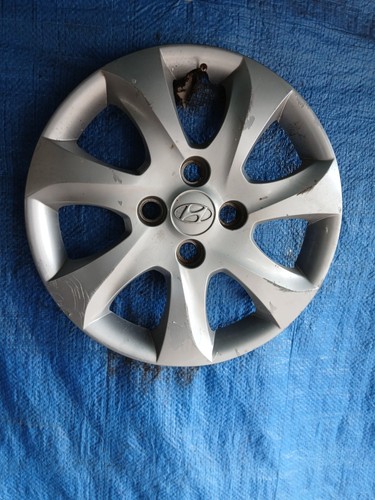 Hyundai i10 wheel - x,