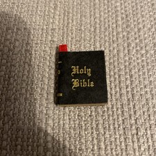 Holy Bible, Dolls House