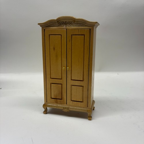 12th scale dolls - scale, house