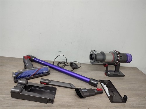 Dyson v11 vacuum cleaner - dyson,