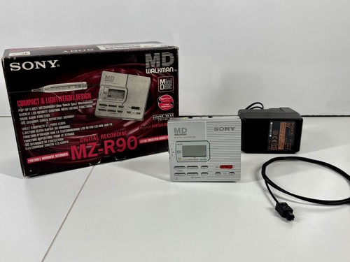 Boxed sony r90 portable - sony,